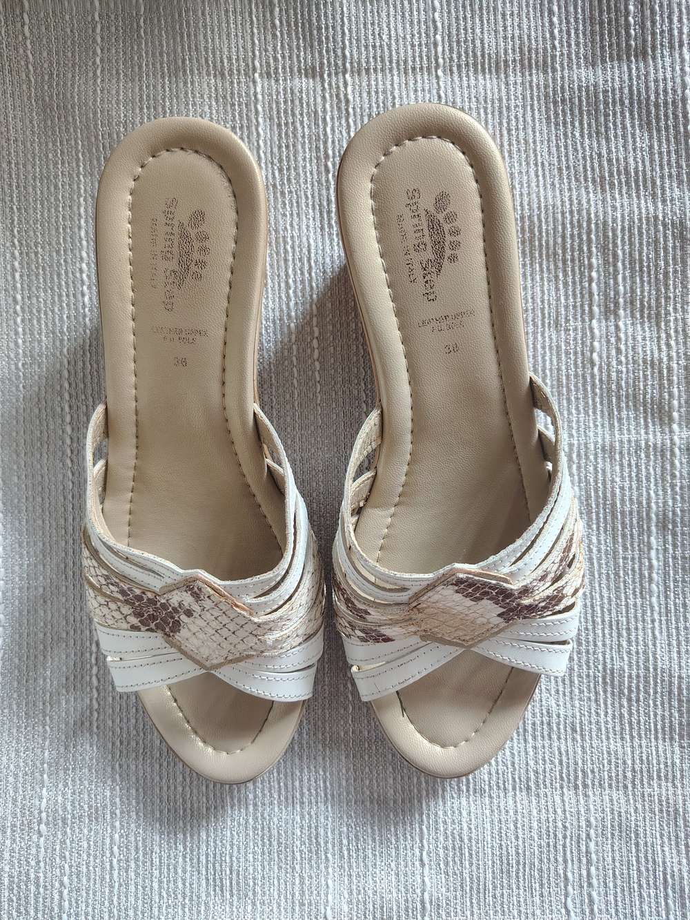 Spring Step White Gold Leather Wedge Slide Sandals Made in Italy EU 38 US 7.5 - Picture 2 of 10